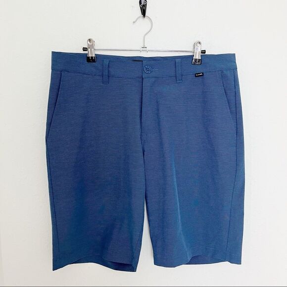 Travis Mathew Other - Travis Matthews Flat Front Blue Short